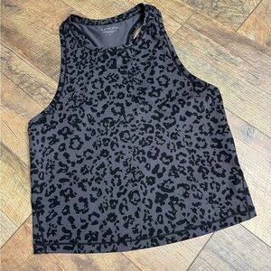 Athleta shanti crop tank black and grey animal print size small